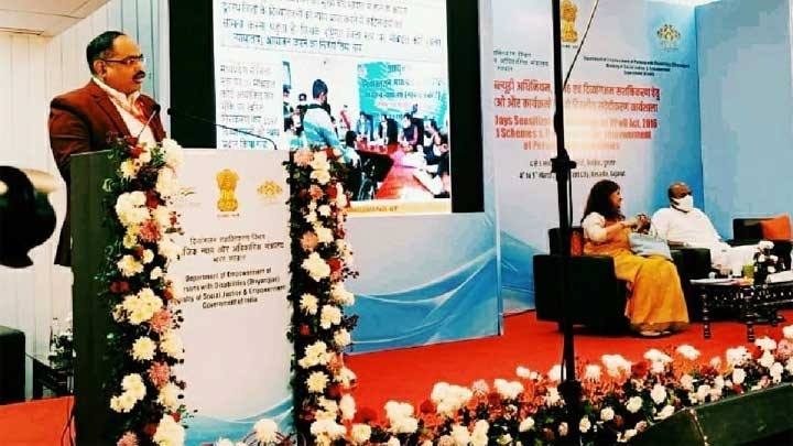 केन्द्रीय मंत्री श्री खटीक ने की मध्यप्रदेश में दिव्यांग मोबाइल कोर्ट की सराहना